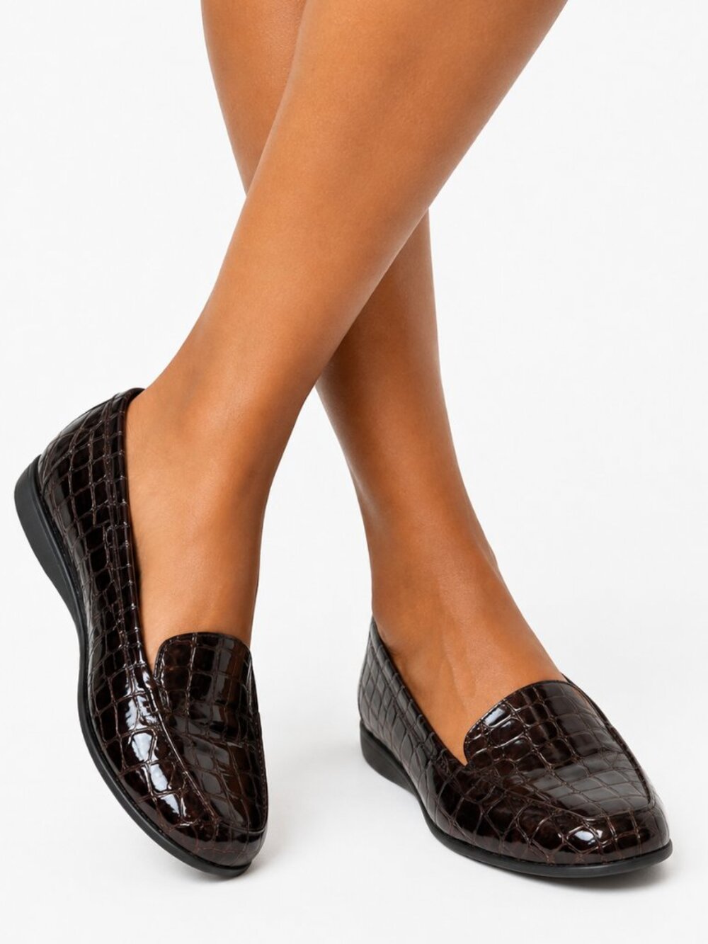 Clarks Bendable Brown Crocodile Embossed Patent Leather Loafers
